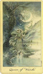 Lá Queen of Wands - Ghosts and Spirits Tarot 4