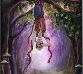 Lá XII. The Hanged Man - Crystal Visions Tarot 10