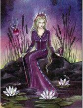 Lá Queen of Cups - Crystal Visions Tarot 6