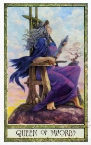 Lá Queen of Swords - Druidcraft Tarot 4