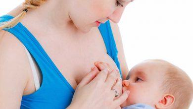 Những lợi ích tuyệt vời từ sữa mẹ mang lại cho bé 11