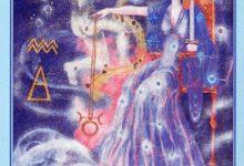 Lá Queen of Swords - Celestial Tarot 16