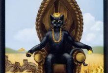 Lá King of Pentacles - Black Cats Tarot 19