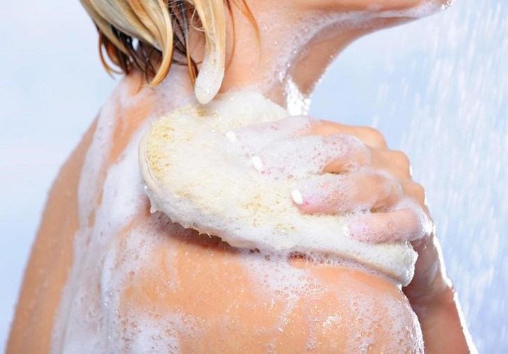5 thói quen xấu khi tắm gội cần sửa ngay để tránh gây ảnh hưởng tới sức khỏe - Ảnh 5.