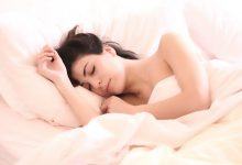 Ngủ khỏa thân có thể mang lại nhiều lợi ích sức khỏe - Làm Đẹp 1