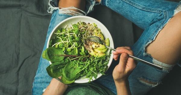 Những thực phẩm nên và không nên sử dụng làm món salad trong giai đoạn Detox thay thế các bữa ăn hoàn toàn - Kiến Thức Chia Sẻ 1