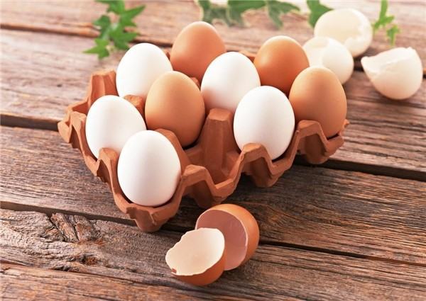 Ai cũng sợ ăn trứng gà làm tăng cholesterol nhưng mỗi ngày ăn một quả trứng gà sẽ nhận được lợi ích ai cũng muốn như sau - Ảnh 3.