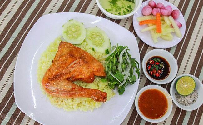 Top 4 quán cơm gà ngon nhất ở Đà Nẵng 1
